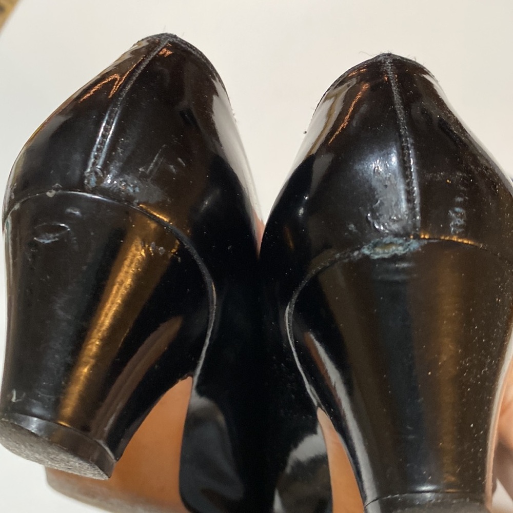 6.5 Ferragamo Patent Leather Black Pumps Women’s shoes 1 7/8 heel VTG Box - Picture 8 of 15